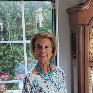 Meet your Posher, Eleanor